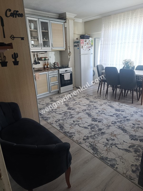 Kocaeli Gebzede Satılık 3 Katlı Bina