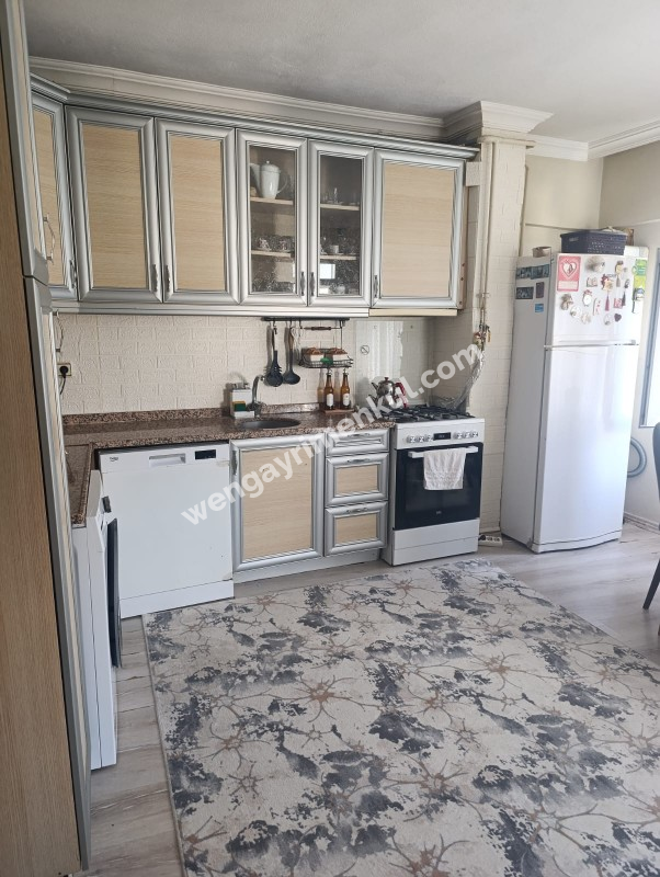 Kocaeli Gebzede Satılık 3 Katlı Bina