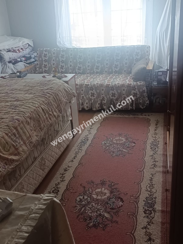 Kocaeli Gebzede Satılık 3 Katlı Bina