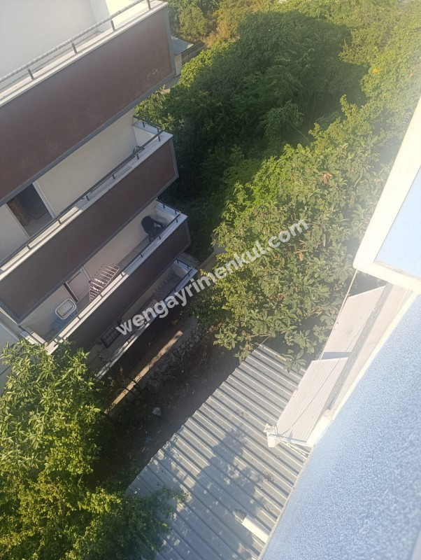 Kocaeli Gebzede Satılık 3 Katlı Bina