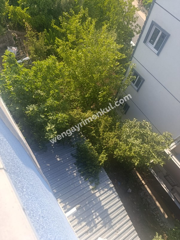 Kocaeli Gebzede Satılık 3 Katlı Bina