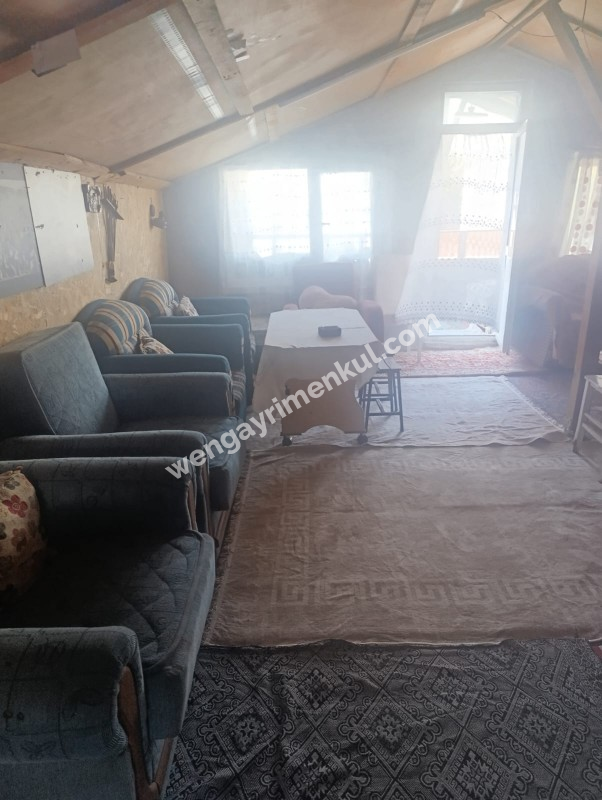 Kocaeli Gebzede Satılık 3 Katlı Bina