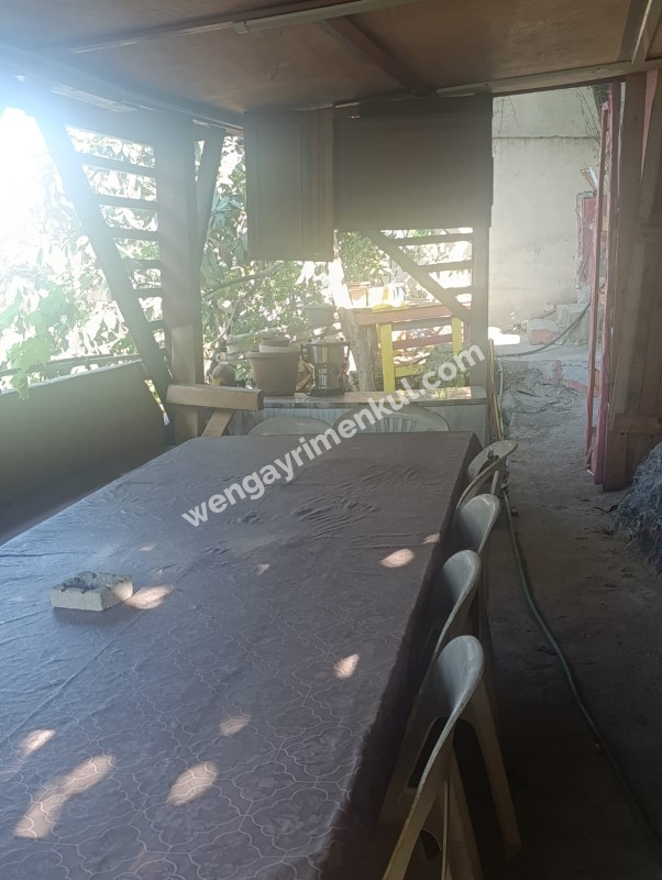Kocaeli Gebzede Satılık 3 Katlı Bina
