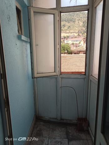 AFYON ÜÇOK EMLAKTAN FAKIPAŞA MAH SATILIK 2+1 İMARET CAMİ YANI DAİRE