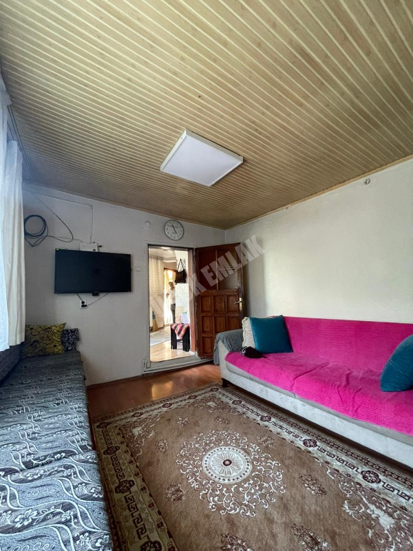 AFYON ÜÇOK EMLAKTAN FAKIPAŞA MAH SATILIK 2+1 MÜSTAKİL EV