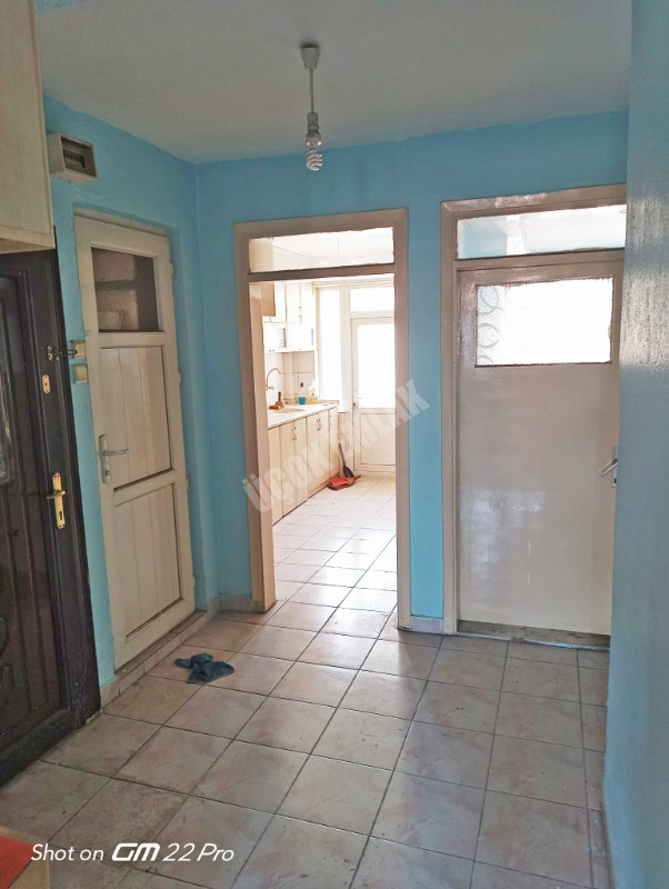 AFYON ÜÇOK EMLAKTAN FAKIPAŞA MAH SATILIK 2+1 İMARET CAMİ YANI DAİRE