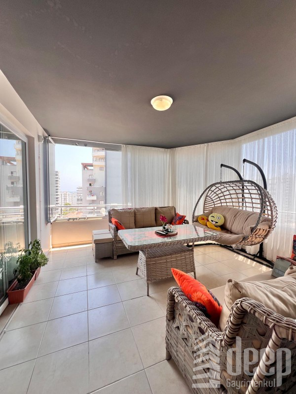 DEEP'TEN TECE'DE MERKEZİ KONUMDA GENİŞ 3+1 DAİRE