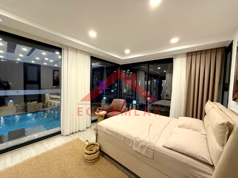 Didim Efeler Mahallesi’nde Akıllı Sistemli, Lüks Villa