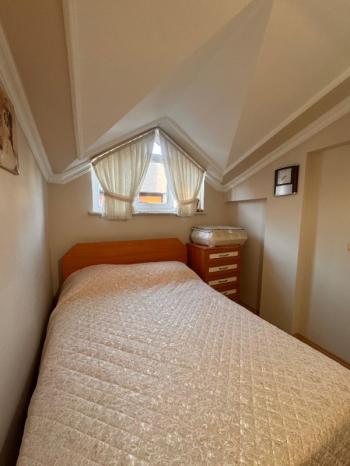 GÜNGÖREN AKINCILAR 4+1 SATILIK DUBLEX DAİRE 