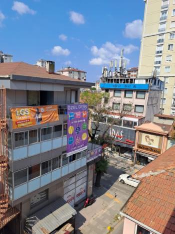 ERENKÖY ETHEMEFENDİ MERKEZ 3+1 MARMARAY ERENKÖY İSTASYONUNA  150 MT MESAFEDE
