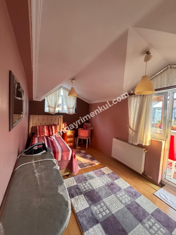 GÜNGÖREN AKINCILAR 4+1 SATILIK DUBLEX DAİRE 