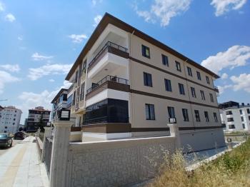 GÜVENAY - ÇORUM FEN LİSESİ CİVARI SATILIK 2+1 LÜKS DAİRE 