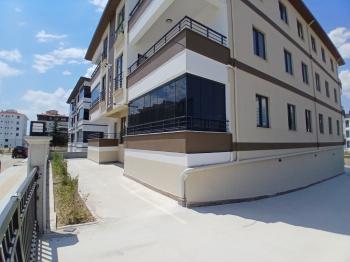 GÜVENAY - ÇORUM FEN LİSESİ CİVARI SATILIK 2+1 LÜKS DAİRE 