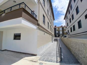 GÜVENAY - ÇORUM FEN LİSESİ CİVARI SATILIK 2+1 LÜKS DAİRE 