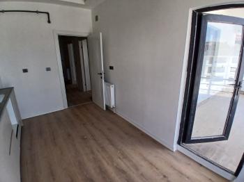 GÜVENAY - ÇORUM FEN LİSESİ CİVARI SATILIK 2+1 LÜKS DAİRE 