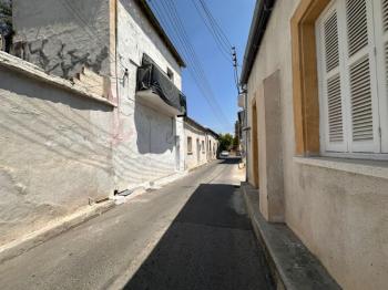 LEFKOŞA SURLARİÇİNDE AYLIK ÖDEMELİ 1+1 KİRALIK DAİRE 
