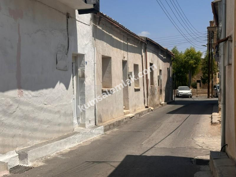 LEFKOŞA SURLARİÇİNDE AYLIK ÖDEMELİ 1+1 KİRALIK DAİRE 