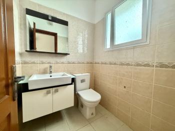 KKTC Girne  Merkezde Kiralık  3+1 Ticari Ofis