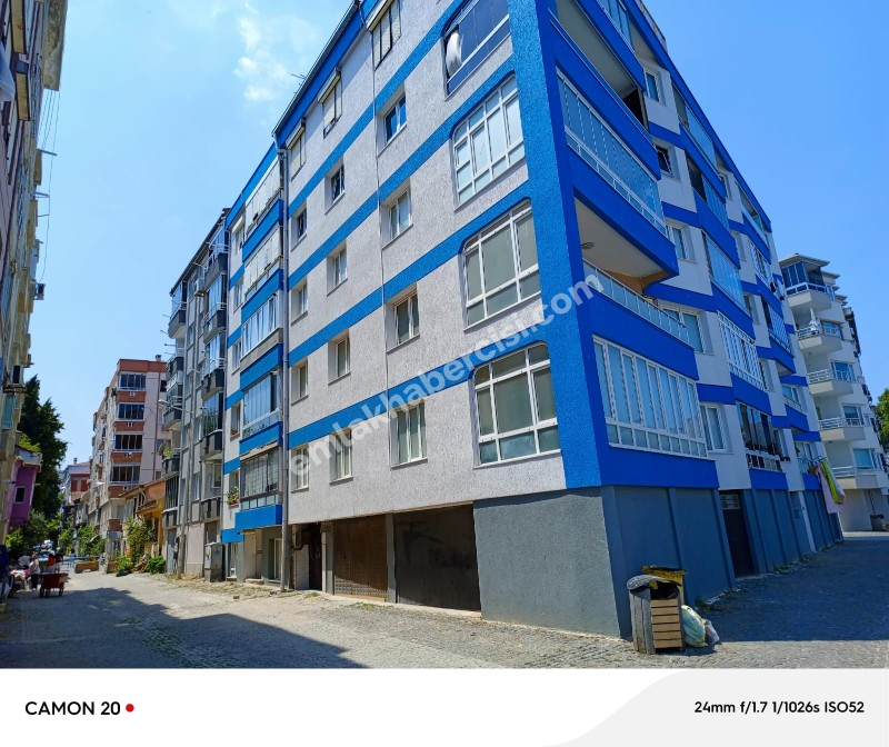 EMLAK HABERCİSİ 'NDEN MUDANYA TARİHİ GİRİT MAHALLESİ'NDE, ASANSÖRLÜ BİNADA, DENİZ GÖRÜR 2+1 ARA KAT DAİRE