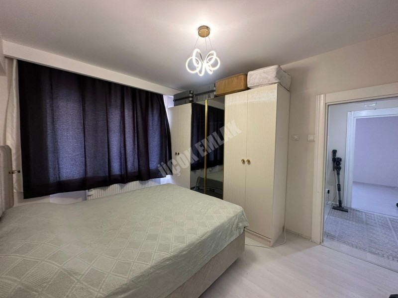 AFYON ÜÇOK EMLAKTAN CUMHURİYET MAH SATILK TEMİZ BAKIMLI DAİRE