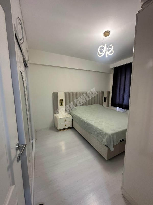 AFYON ÜÇOK EMLAKTAN CUMHURİYET MAH SATILK TEMİZ BAKIMLI DAİRE