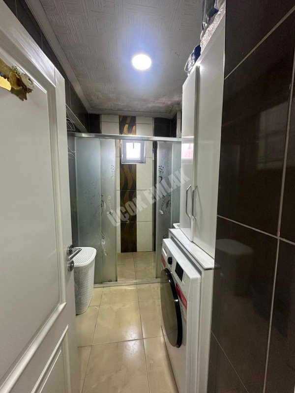 AFYON ÜÇOK EMLAKTAN CUMHURİYET MAH SATILK TEMİZ BAKIMLI DAİRE