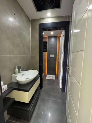 DEEP'TEN KANARLAR CONCEP SİTESİNDE KİRALIK EŞYALI 4+1 DAİRE