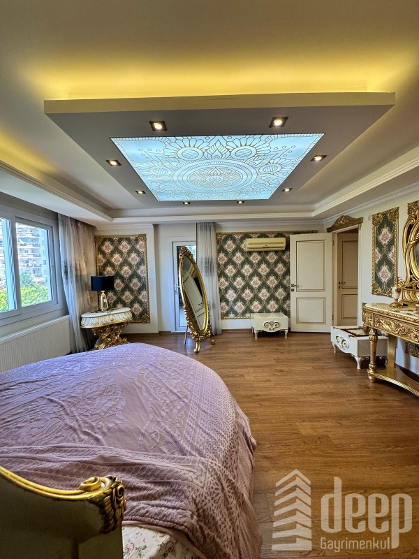 DEEP'TEN ÖZEL TASARIM ULTRA LÜX GENİŞ 4+1 SATILIK DAİRE