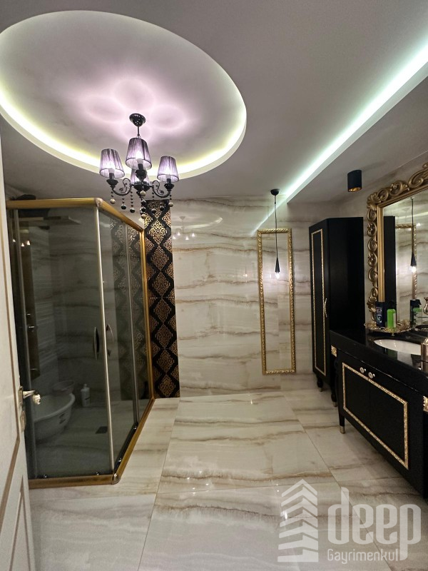 DEEP'TEN ÖZEL TASARIM ULTRA LÜX GENİŞ 4+1 SATILIK DAİRE