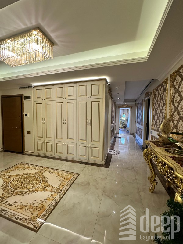 DEEP'TEN ÖZEL TASARIM ULTRA LÜX GENİŞ 4+1 SATILIK DAİRE