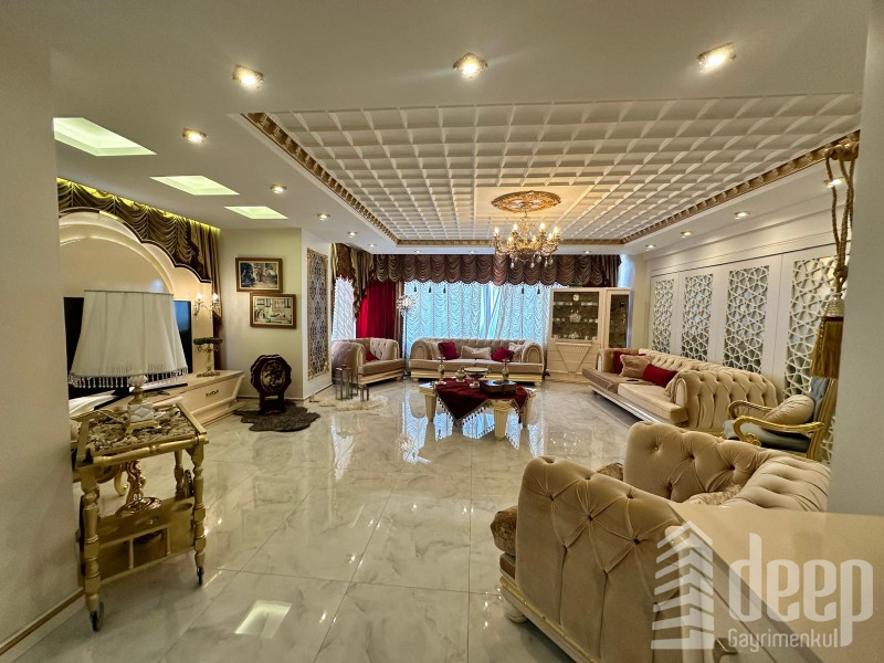 DEEP'TEN ÖZEL TASARIM ULTRA LÜX GENİŞ 4+1 SATILIK DAİRE