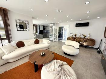 Hisar Mahallesi’nde Akıllı Sistemli, Hamamlı Lüks Villa