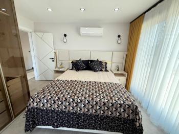 Hisar Mahallesi’nde Akıllı Sistemli, Hamamlı Lüks Villa