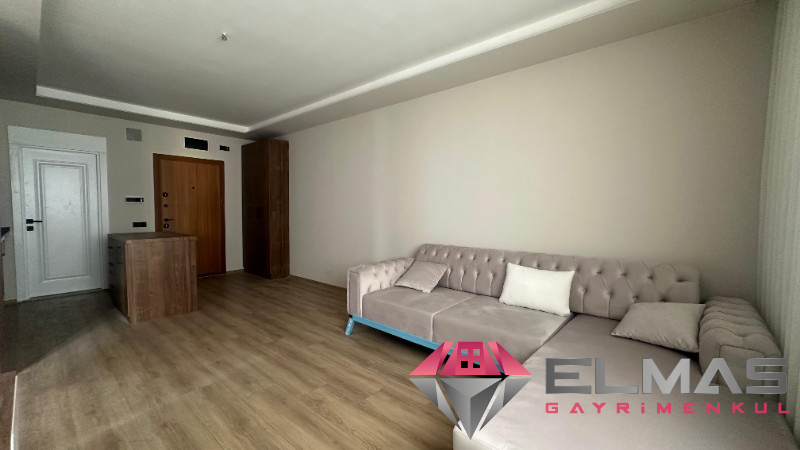 Elmas’tan Çiftlikköy’de Amerikan Mutfaklı Eşyalı Sıfır  2+1
