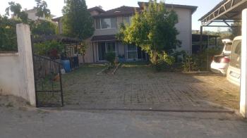 EMLAK HABERCİSİ 'NDEN MUDANYA DEDEKÖY'DE 580 M2 HİSSELİ MÜSTAKİL GİRİŞİ VE BAHÇESİ OLAN 2 KATLI EV