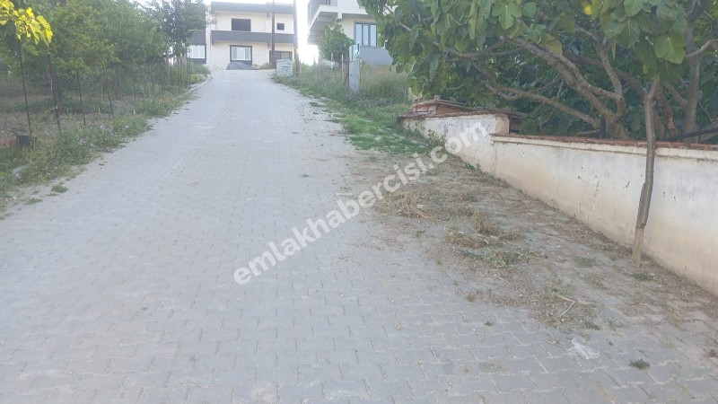 EMLAK HABERCİSİ 'NDEN MUDANYA DEDEKÖY'DE 580 M2 HİSSELİ MÜSTAKİL GİRİŞİ VE BAHÇESİ OLAN 2 KATLI EV