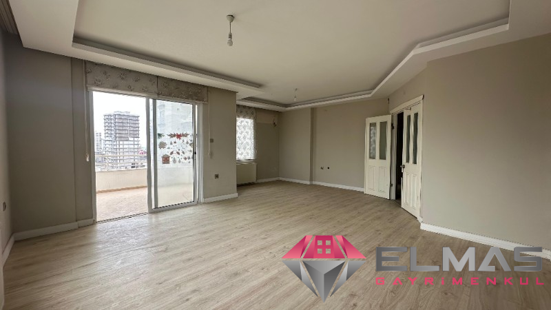 Elmas'tan Menteş'te Bağımsız Mutfaklı Geniş Metraj Ara Kat 3+1