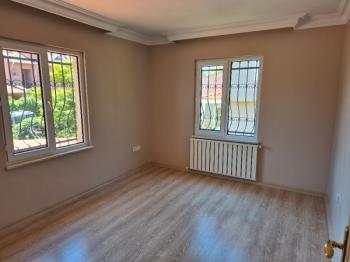 Arıköy Sitesinde 525m2 Bahçe İçinde Boya Badanalı Taşınmaya hazır Villa