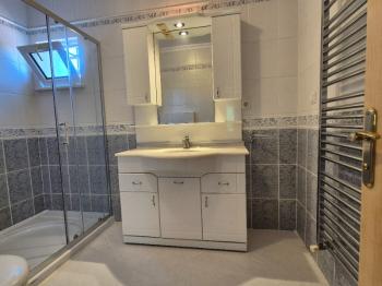 Arıköy Sitesinde 525m2 Bahçe İçinde Boya Badanalı Taşınmaya hazır Villa