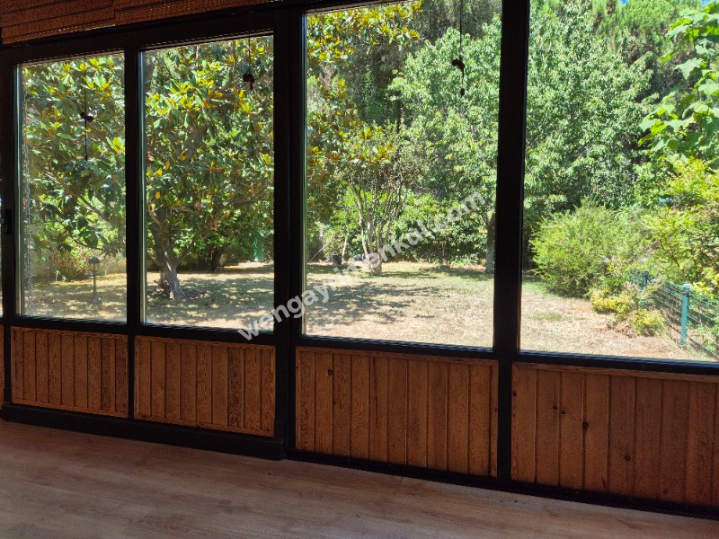 Arıköy Sitesinde 525m2 Bahçe İçinde Boya Badanalı Taşınmaya hazır Villa