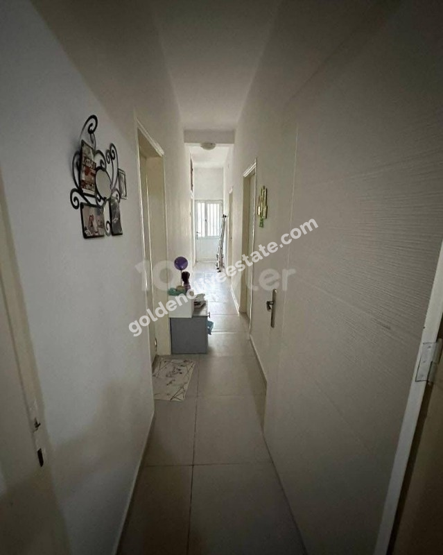  Maraş – Mağusa SATILIK YARI MÜSTAKİL 2+1 DAİRE