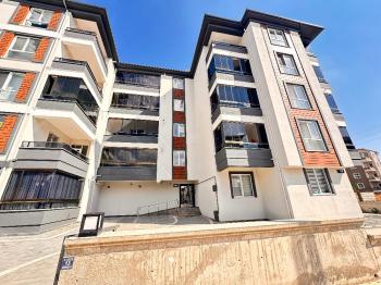 GÜVENAY - ÇORUM Ulukavak Doğa Koleji Civarı'nda 3+1 Satılık Daire!