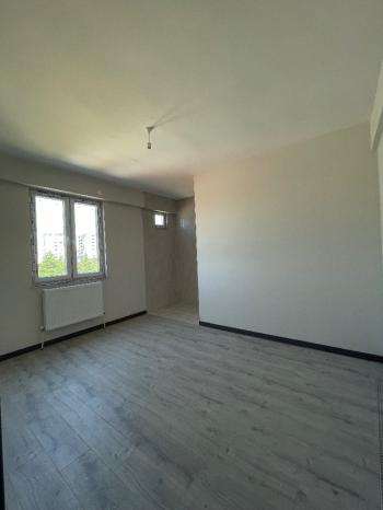 Güvenay - Çorum Çiftlik Caddesi 3+1 Ara Kat Sıfır Daire