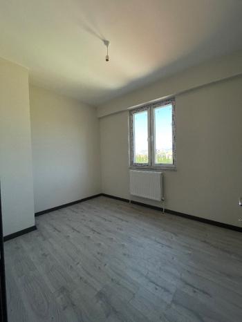 Güvenay - Çorum Çiftlik Caddesi 3+1 Ara Kat Sıfır Daire