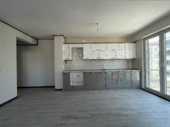 Güvenay - Çorum Çiftlik Caddesi 3+1 Ara Kat Sıfır Daire