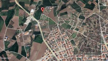 GÜVENAY - ÇORUM Buharaevler Kamışlıevler Mevkii'nde 260 m² İçerisinde Evi Olan Satılık Arsa!