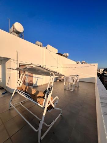 Gazimağusa Gülseren'de Full Eşyalı Asansörlü SATILIK 2+1 PENTHOUSE