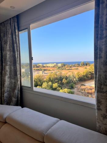 Gazimağusa Gülseren'de Full Eşyalı Asansörlü SATILIK 2+1 PENTHOUSE