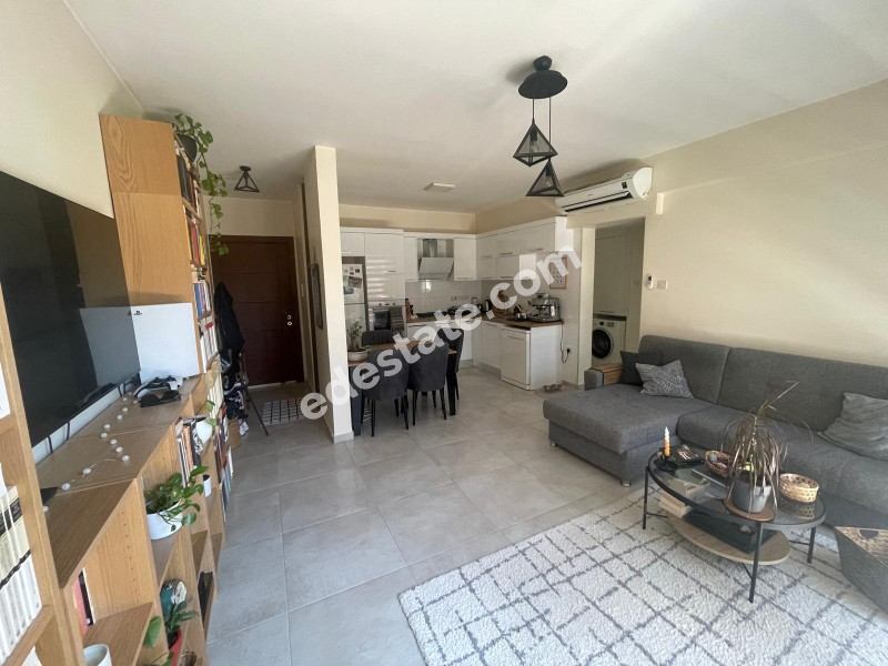 Lefkoşa K.Kaymaklı'da TÜRK KOÇANLI SATILIK 2+1 FULL EŞYALI DAİRE