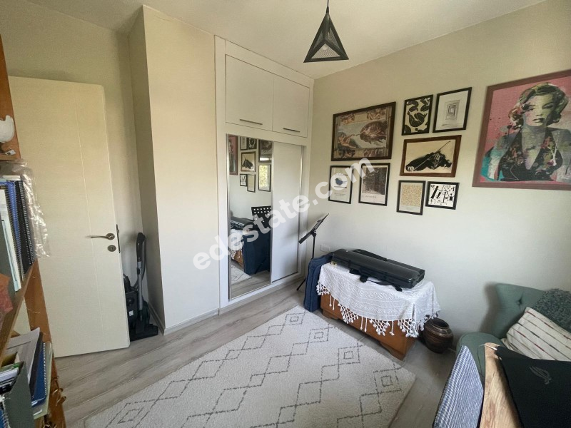 Lefkoşa K.Kaymaklı'da TÜRK KOÇANLI SATILIK 2+1 FULL EŞYALI DAİRE